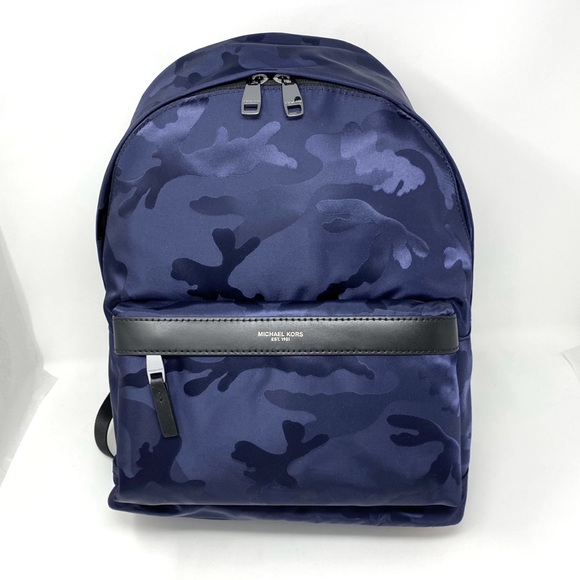 NWT Michael Kors Backpack - Picture 1 of 8